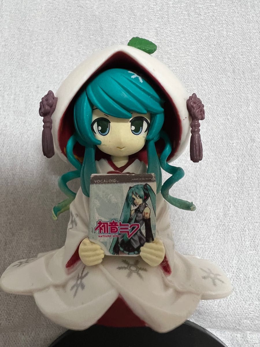 キャラクター・ボーカル・シリーズ 初音ミク　雪ミク 「北海道フィギュアみやげ」 新千歳空港限定　ガチャガチャ　3点セット