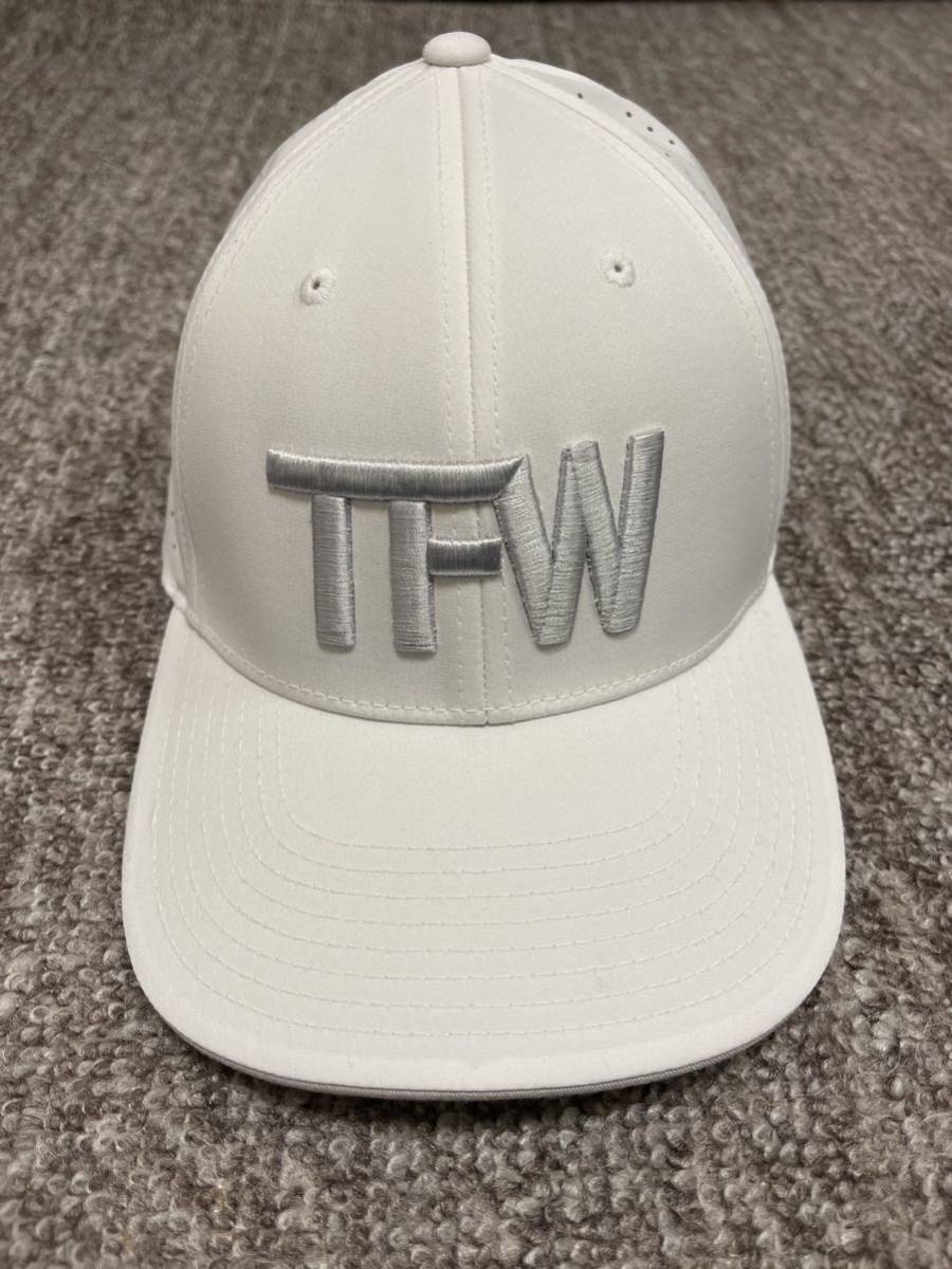 安いそれに目立つ tfw49 ティーエフダブリュー ホワイト 帽子 メッシュ ゴルフ キャップ その他