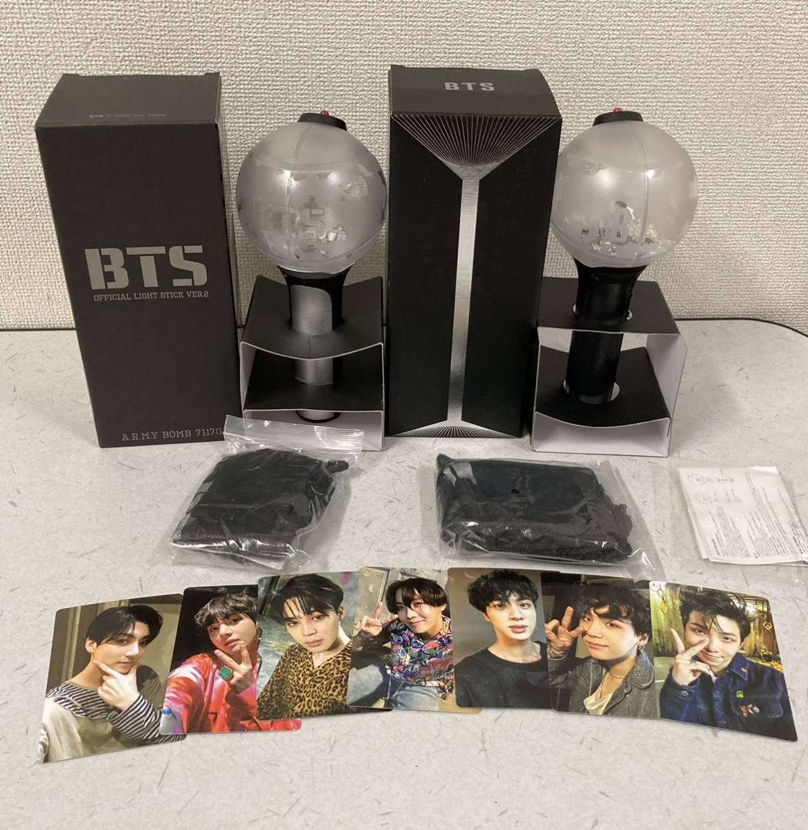 全3色/黒/赤/ベージュ BTS アミボム ライトスティック トレカ付き 通販 BTSトレカ アミボムVer.3 全員セット