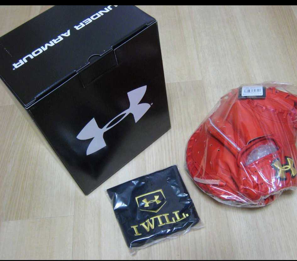 300.絶版!!日本製アンダーアーマー硬式グラブ 新品即日出荷 スポーツ