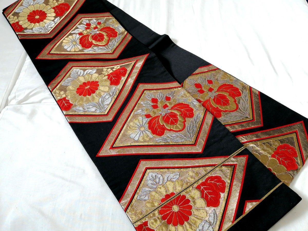 正絹 袋帯 唐織 長さ421cm 金糸 赤 振袖用 菱形 菊紋 黒 着物帯 振袖用袋帯