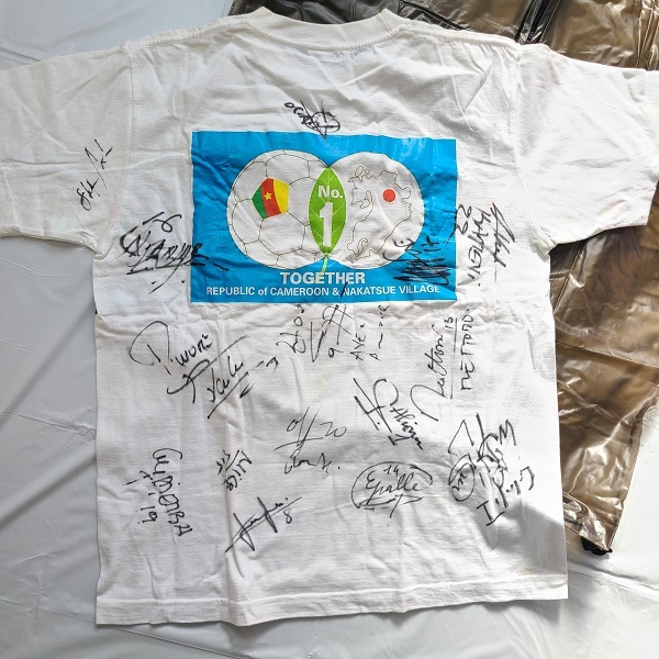 2002 FIFA World Cup day . convention turtle Rune representative middle Tsu .. camp memory goods PUMA raincoat autographed staff T-shirt 