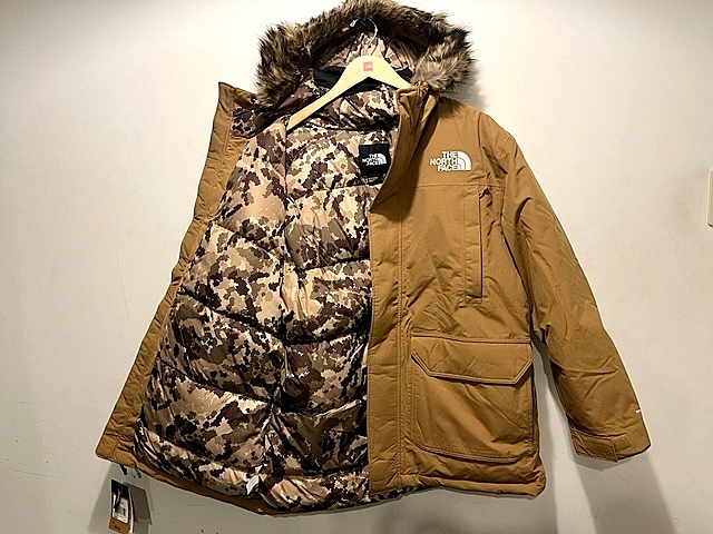セール特価 公式の店舗 原宿直営店限定完売!ノースフェイスダウン