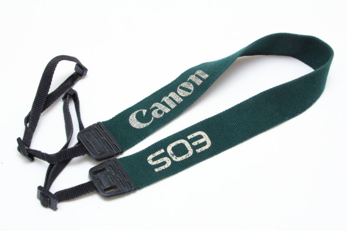キヤノン Canon EOS ストラップ 緑に白文字の画像1