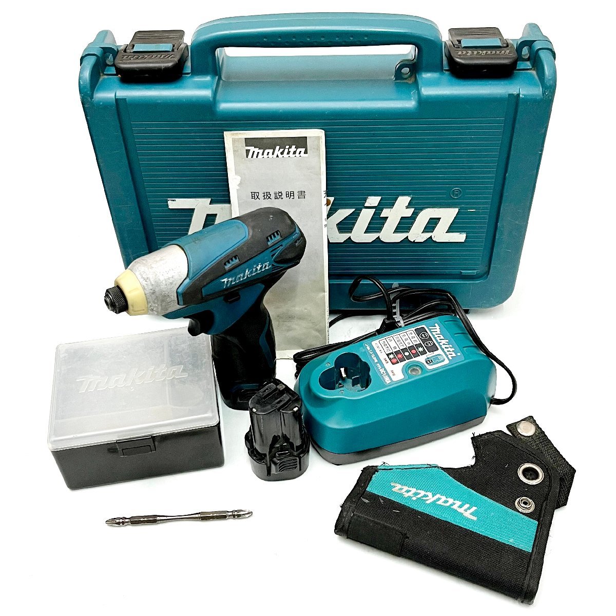 【中古・動作確認済】 makita マキタ 10.8V 充電式 インパクトドライバ TD090DWX バッテリー 充電器 ケース付き （西）