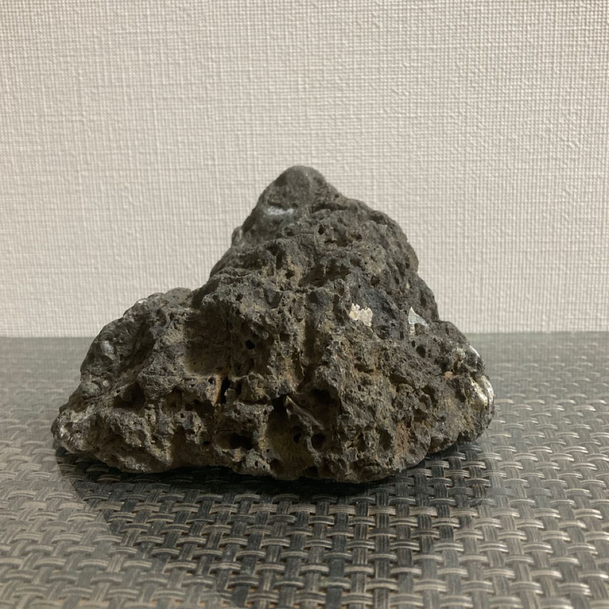 蛇紋石 3.8kg 鑑賞石 天然石販売 名取貴石 天然石原石鉱物 蛇紋石 3.8kg 鑑賞石 天然石販売 名取貴石 天然石原石鉱物
