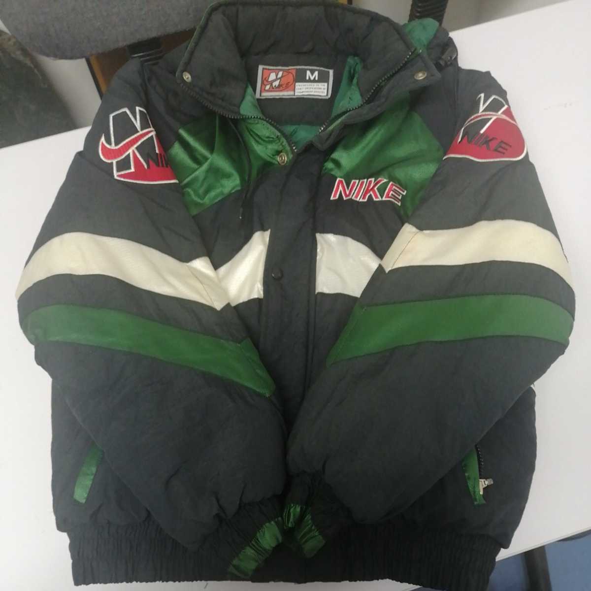 90s ヴィンテージ ナイキ スポーツジャケット フード付 緑 Mサイズ 元ネタシュプリーム USA製 NIKE スポーツウェア パーカー  コレクション