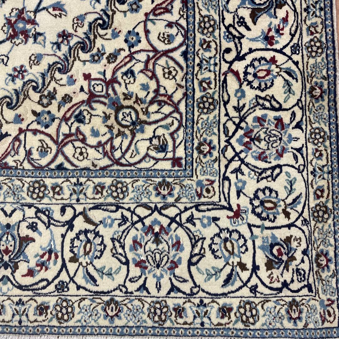 大注目】 手織りペルシャ絨毯 中古 美品 ナイン産 ウール&シルク 308cm