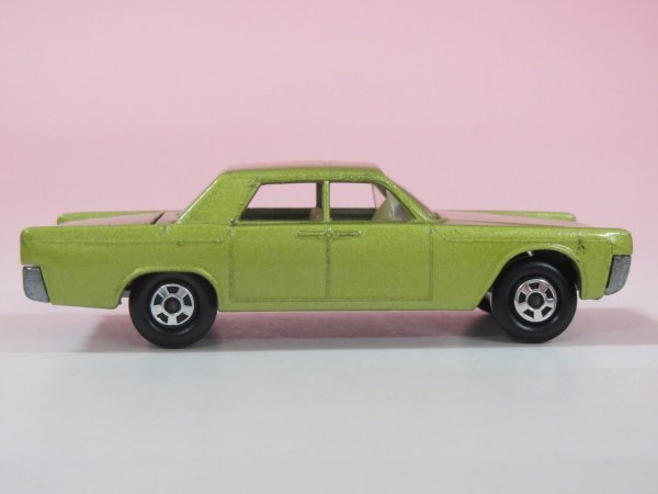 62352# Matchbox 31 Lincoln Continental 