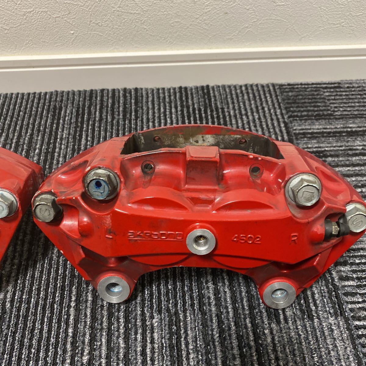  used Nissan Z34 Fairlady Z original akebono front caliper 4POT left right set red red Bick caliper Skyline Fuga 