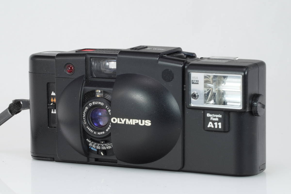★実用品★ オリンパス フィルムコンパクトカメラ OLYMPUS XA2 フラッシュ付き #p84_画像1