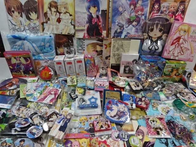 key 大量グッズ リトルバスターズ www.merkeziklinika.az