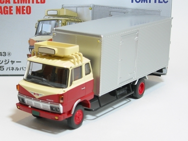 日野レンジャーKL545 パネルバン LV-N243a【トミーテック社1/64ミニカー】【トミカの時】_画像1