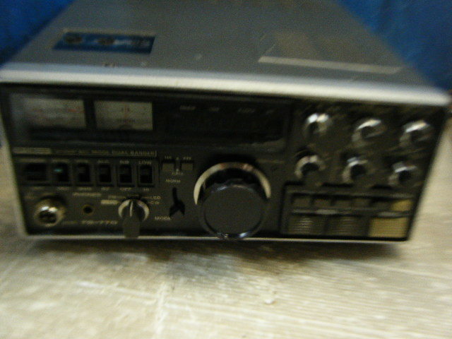 無線機　ビンテージトランシーバー　TRIO TS-770
