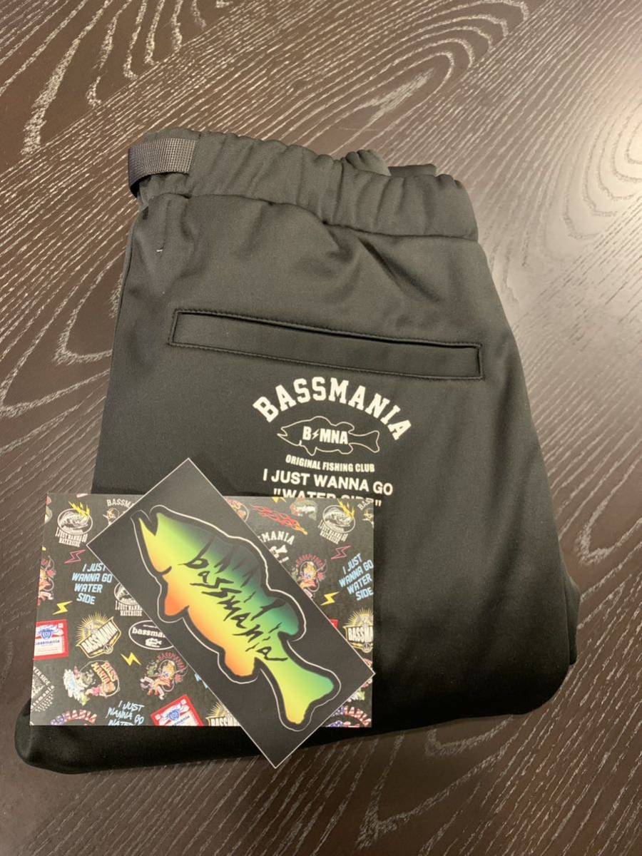 国内外の人気! 【新品】バスマニア bassmania L ダウン切替えパンツ