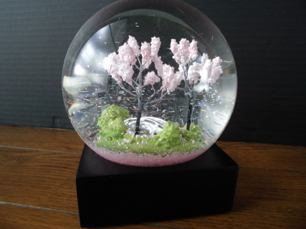 新品/定価1万円☆CoolSnowGlobes☆スノードーム桜 spring春 桜吹雪 高級cool snow globes日本MoMA取り扱いクールスノーグローブ上質 大人の画像2