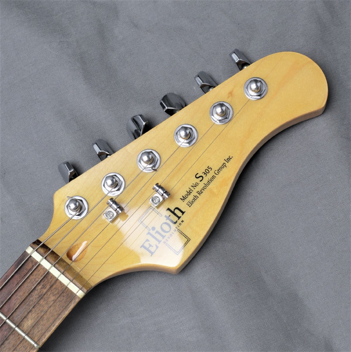 楽ギフ_のし宛書】 ELIOTH S-305 美品 ダフネブルー メイプルネック 激