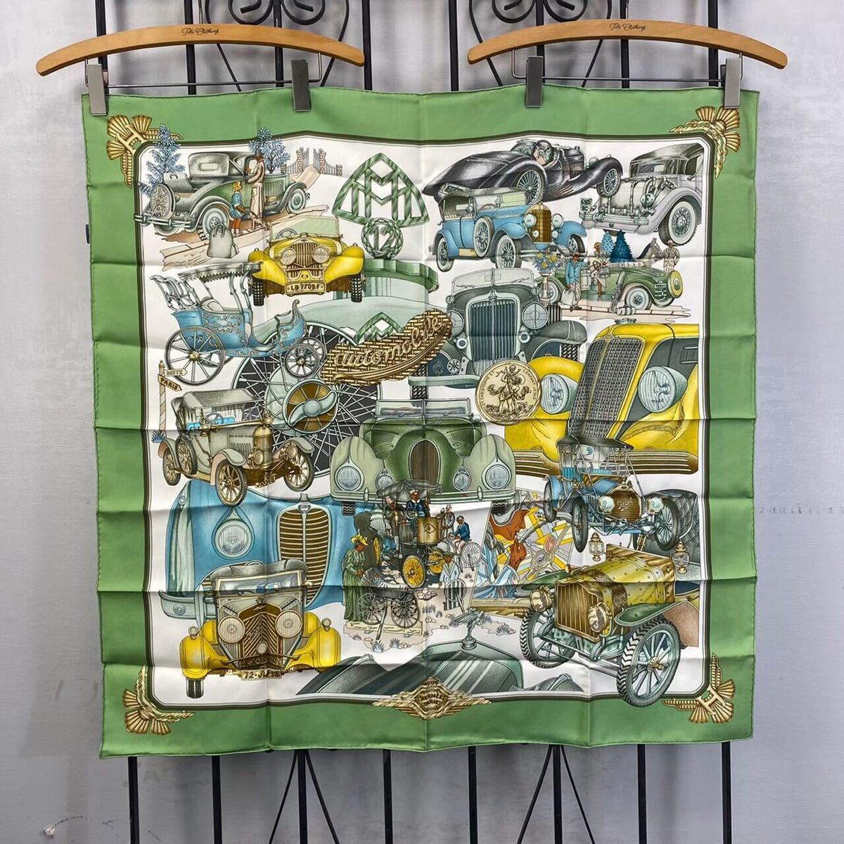 HERMES CARRES90 automobile LARGE SIZE SILK 100% SCARF MADE IN
