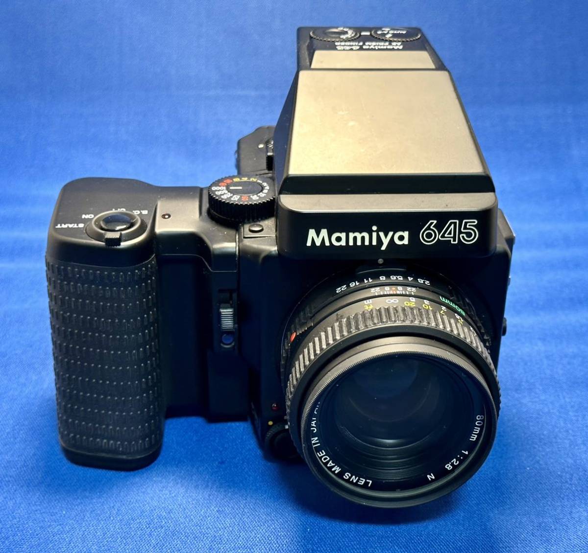 Mamiya M645 SUPER / SEKOR C 80mm F2.8 N / 電動ワインダーグリップ 