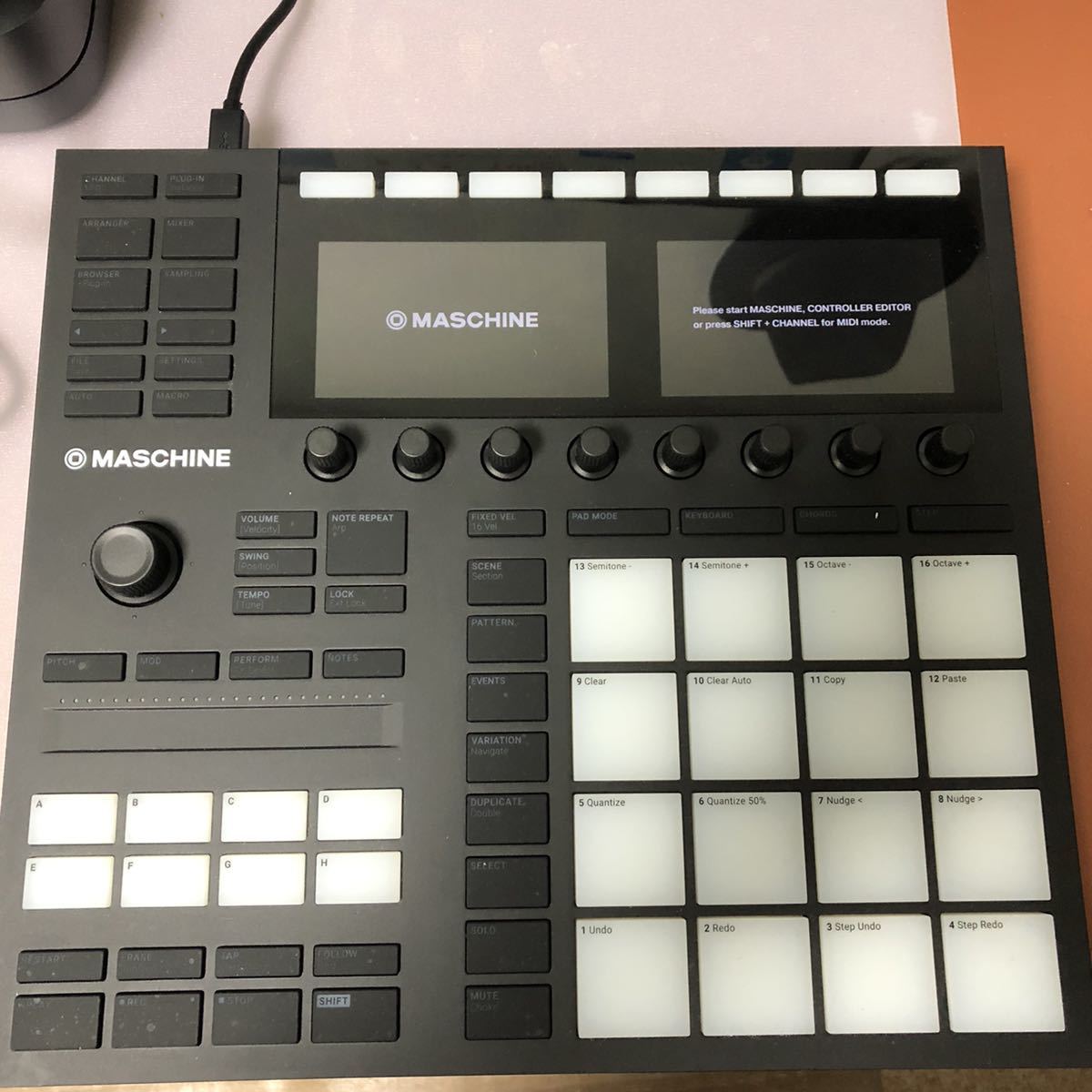 激安超安値激安超安値MASCHINE MK3 美品 ハードケース&公認ガイド