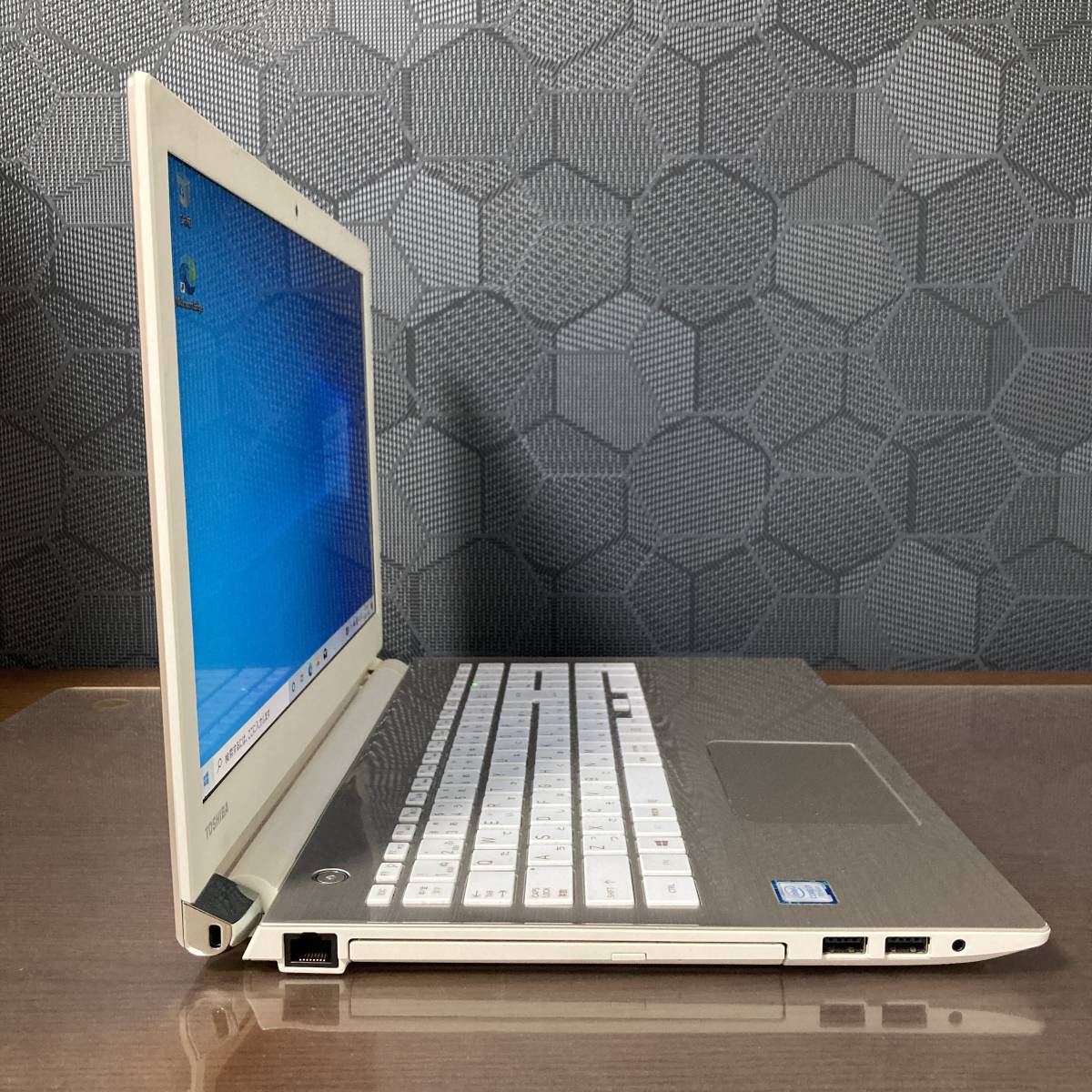 美品訳あり TOSHIBA dynabook PT65DGP-RJA T65/DG #60 i7 7500U 4GB 1TB 15.6インチ DVD Bluetooth ONKYO ハイレゾサウンド 8