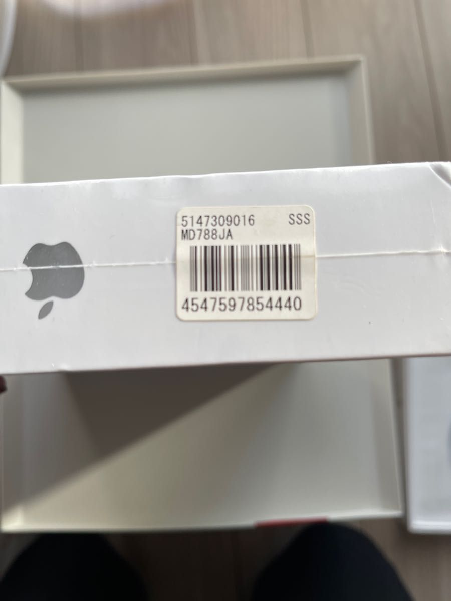 【新品未使用】iPad Air(第一世代)16GB シルバー Wi-Fiモデル