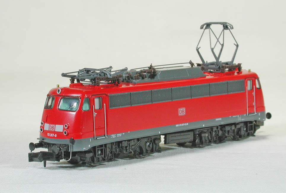HOBBYTRAIN #H28013 ＤＢ-ＡＧ (ドイツ鉄道） ＢＲ１１３型電気機関車 （フェルカーズロット）　● 特価 ●_画像2