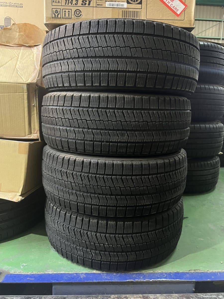225 45R18 ブリヂストン クラウン VRX スタッドレス マークX 他