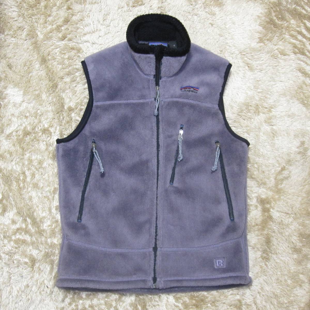 上等な r2 レトロ / / ビンテージ / USA製 / 刺繍タグ / アメジスト (XS) ベスト R4 パタゴニア ☆'02 / patagonia / R4ジャケット フリース 上等な r2 レトロ / / ビンテージ / USA製 / 刺繍タグ / アメジスト (XS) ベスト R4 パタゴニア ☆'02 / patagonia / R4ジャケット フリース