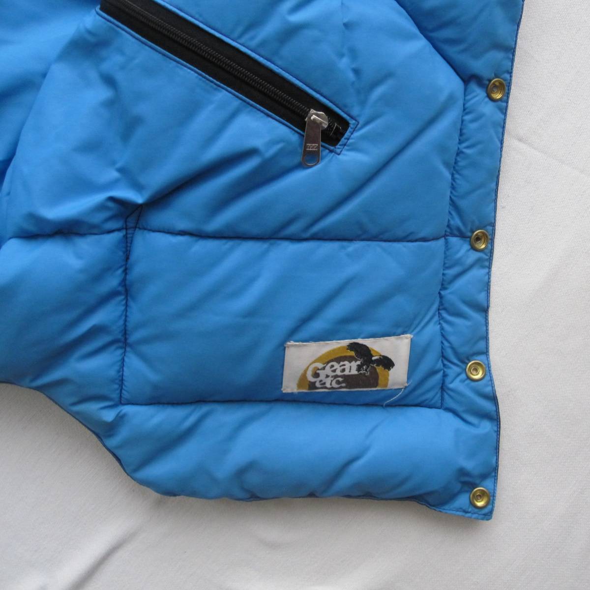 *70s Vintage Rocky mountain down vest (46) [ rare color ][ rare size ] / 1970s / vintage / original /