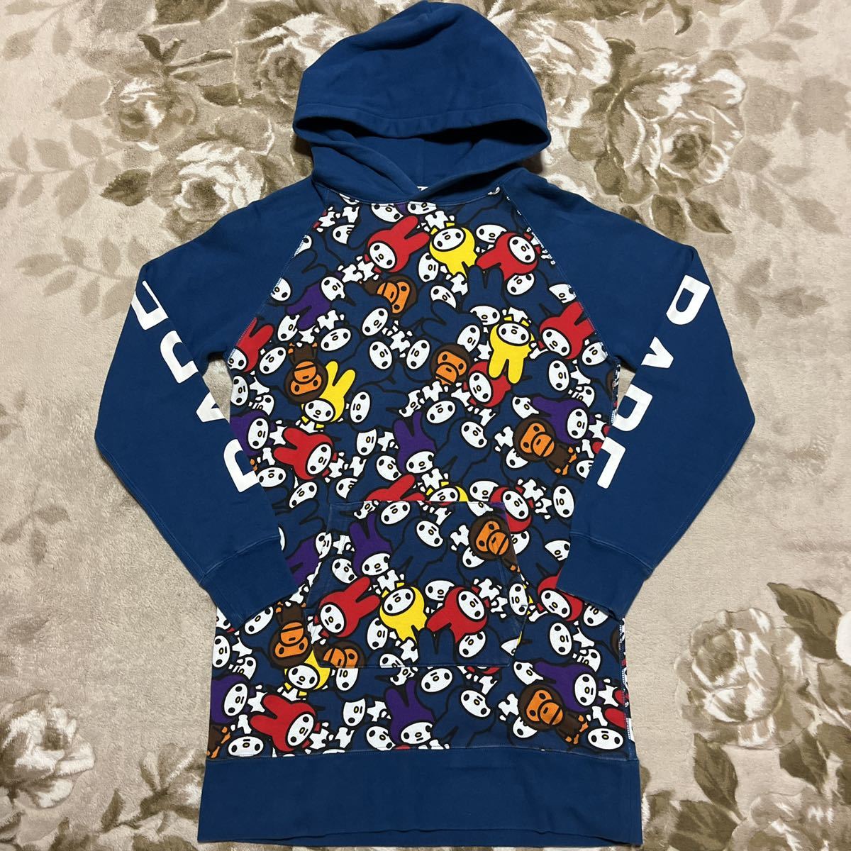 気質アップ A BATHING APE BAPE KAWS SANRIO MY MELODY パーカー
