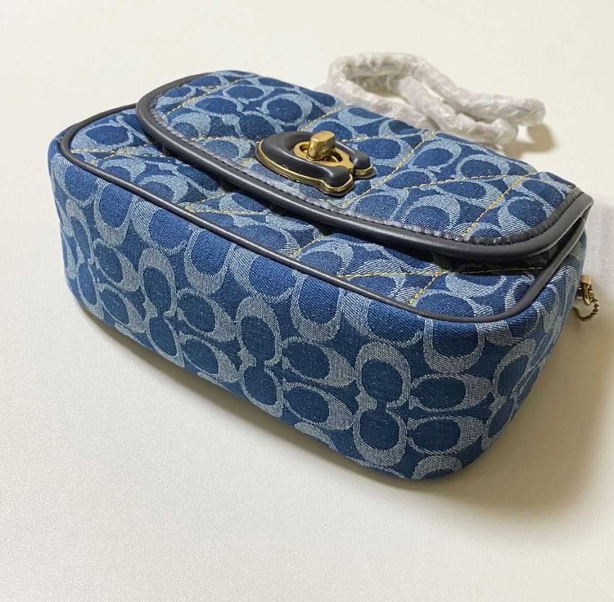COACH ピロー マディソン ショルダーバッグ 18 デニム キルティング