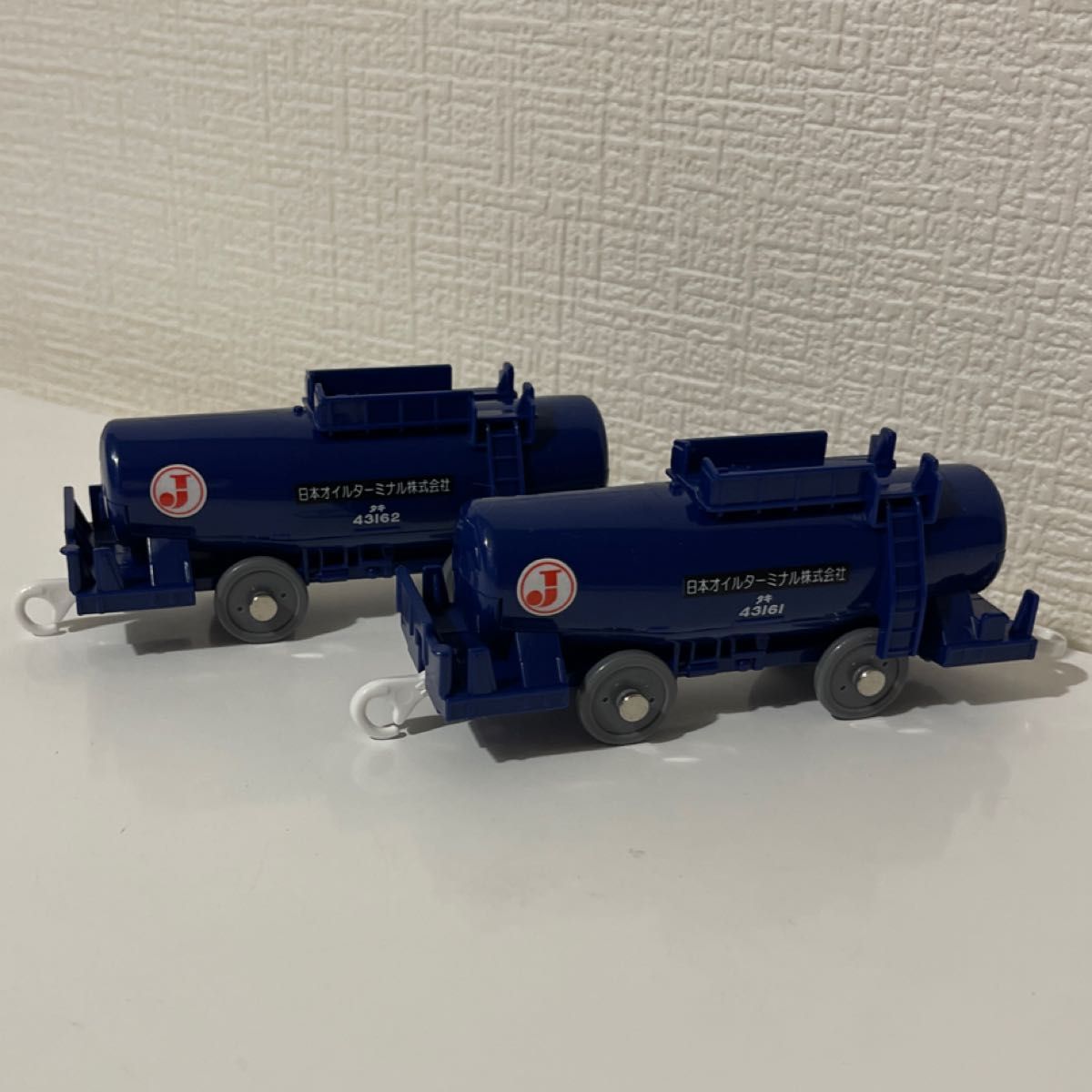 紺色のタンク貨車　ﾀｷ43161 ﾀｷ43162 プラレール