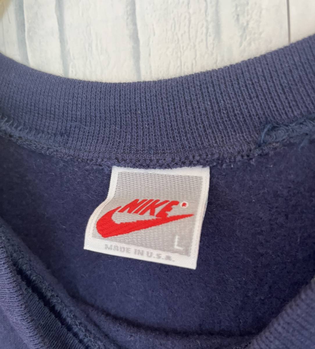 【１円スタート】NIKEエアーナイキス ウェットトレーナー ネイビー紺色　古着　USED　刺繍ロゴ Lサイズ　銀タグ　ビンテージ品　冬服_画像5