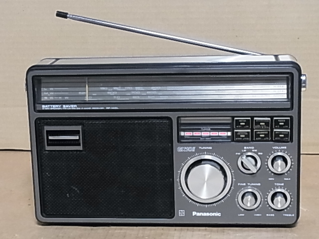  Panasonic 【RF-1410(LBS)】 通電確認を行い、ラジオ受信します ＦＭ76～94MHzまで受信可能 管理 221105200_画像1