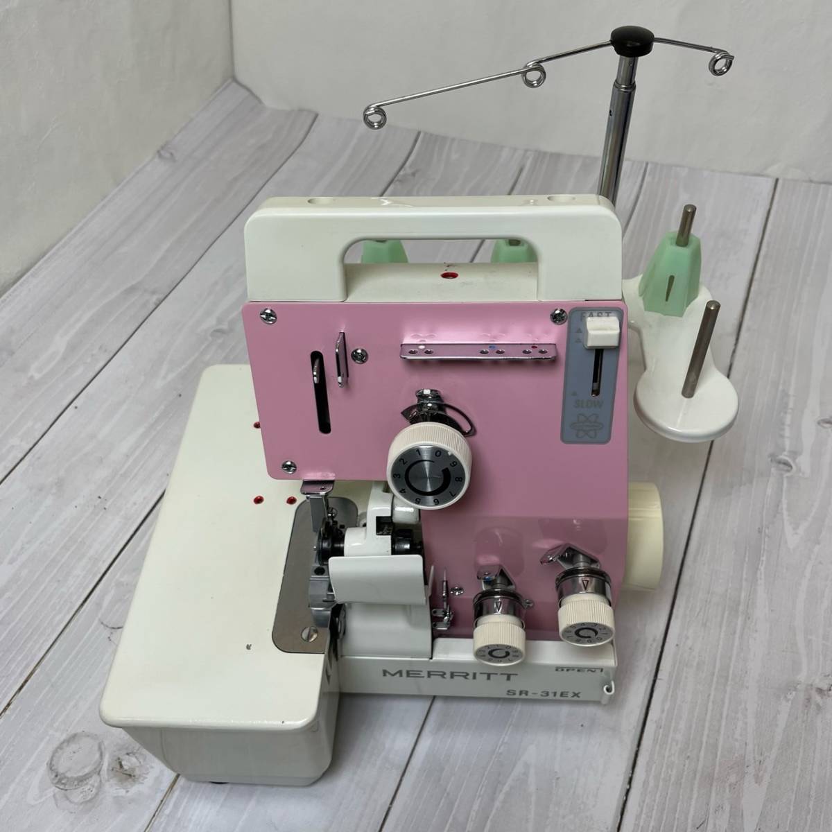 お中元 昭和レトロ シンガー メリット ロックミシン MERRITT SR-11