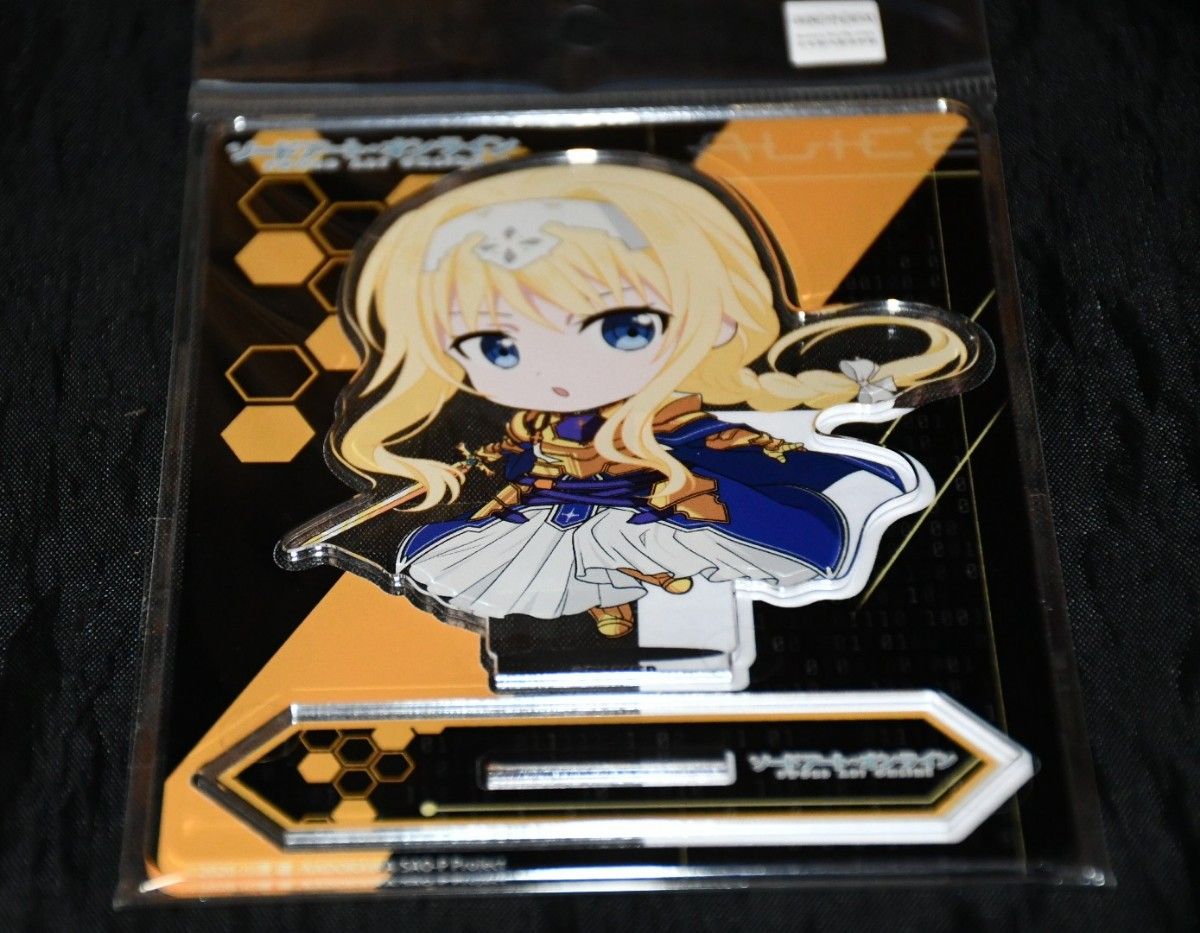 ソードアートオンライン　アリスアクリルスタンド Amazon.co.jp: ソードアート オンライン 描き下ろし アリス