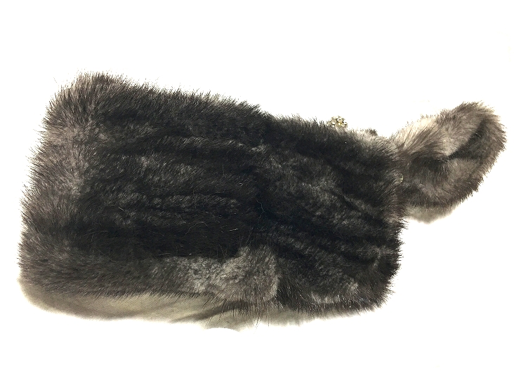 [ free shipping ] Blue Eye squirrel mink fur fur clutch bag handbag ribbon real fur 