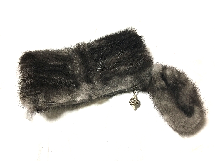 [ free shipping ] Blue Eye squirrel mink fur fur clutch bag handbag ribbon real fur 