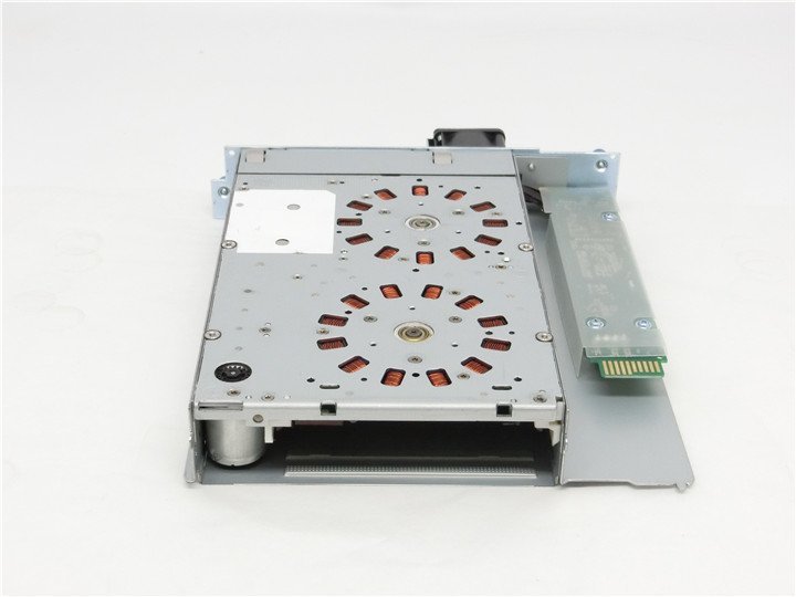  Fujitsu FUJITSU LTO5 лента Library встроенный Drive BRSLA-0904-DC AQ284A #104 рабочий товар бесплатная доставка 