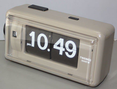 人気 TWEMCO パタパタ時計 AL-30 置時計 美品 グレー アラーム・ライト付き_画像3
