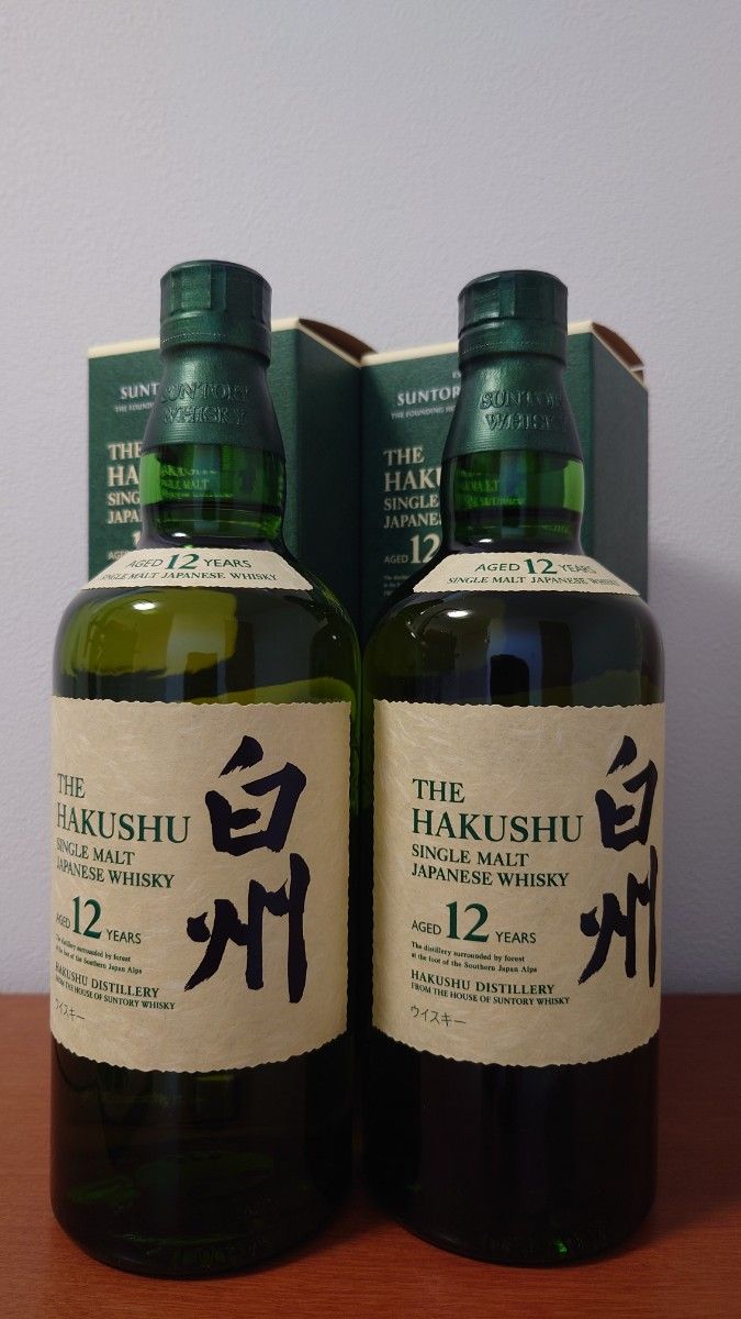 サントリー白州12年 700ml 2本 ギフト箱付き ドリンク、水、お酒
