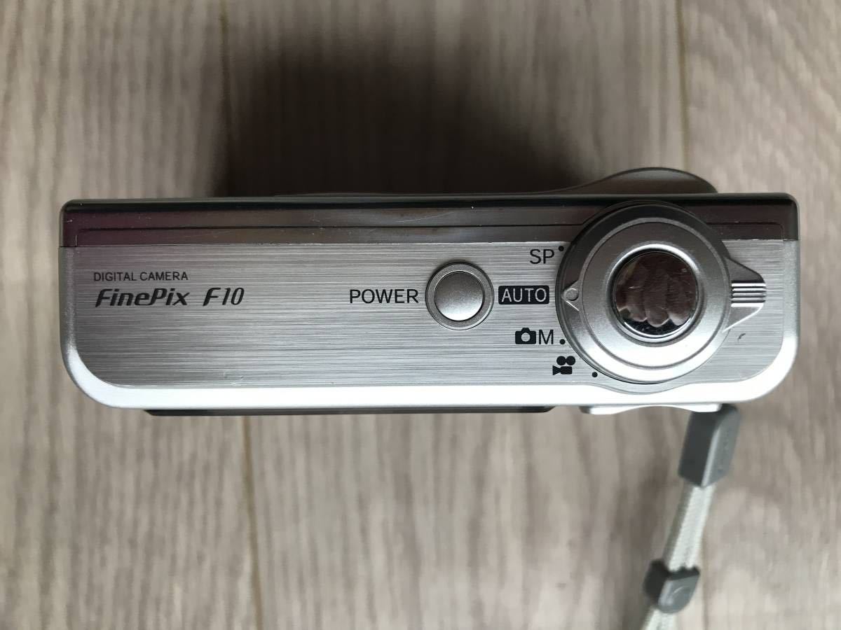 ☆FUJI FILM / FinePix F10 中古　完動品☆_画像5