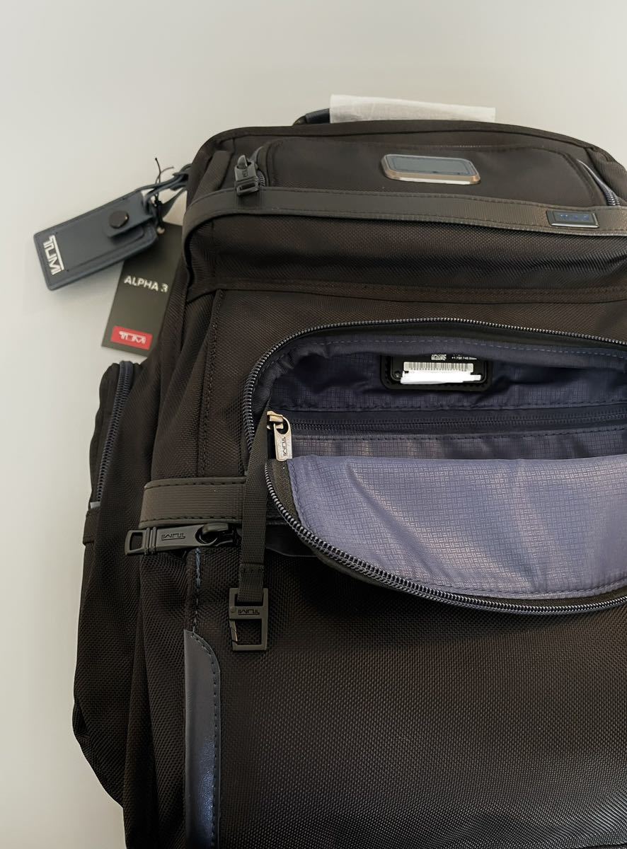 【美品】TUMI Alpha3バックパック T-Pass ビジネスクラス・ブリーフ・パック、色［ブラック／ネイビー］、保存袋付き_画像9