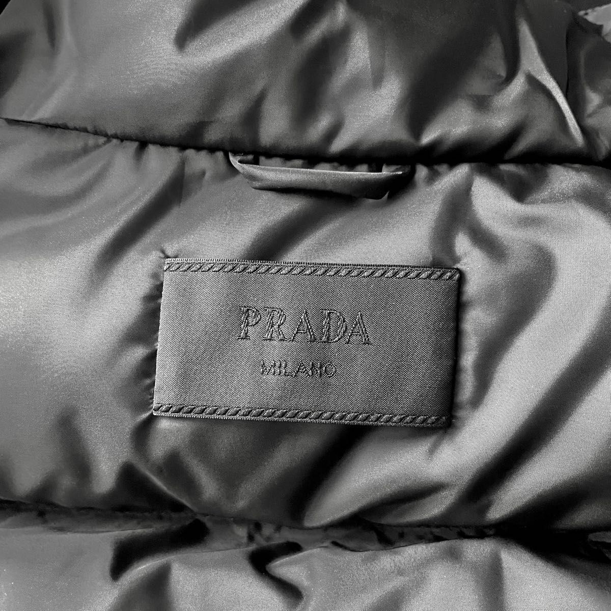 想像を超えての プラダ プラダ PRADA 【未使用】PRADA ガーメント