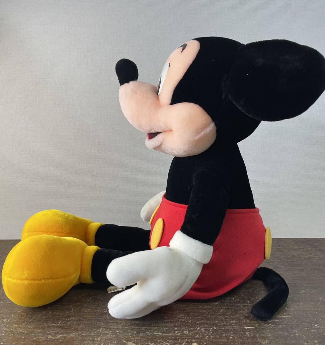 当時物 東京ディズニーランド 限定 ミッキー ぬいぐるみ 全長約70センチ ミッキー マウス 大きめ 人形 ディズニー 現状品_画像5