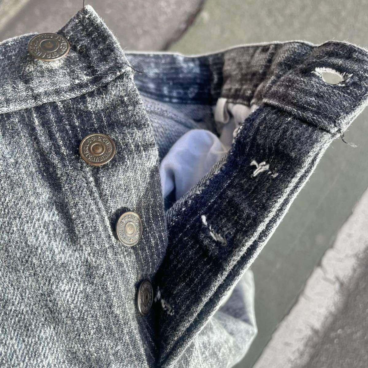 kid's vintage 80s Levi's リーバイス 701 ブラック ケミカルウォッシュ デニムパンツ USA製 W24_画像7