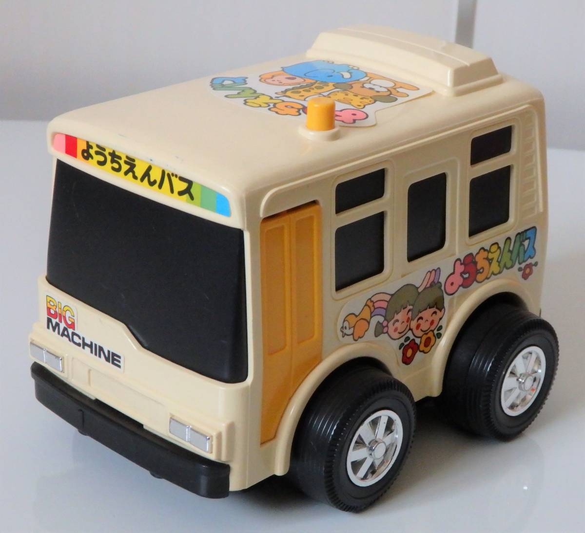 昭和レトロ 当時物☆ヨネザワ ようちえんバス ミニカー☆MADE IN 昭和レトロ 当時物☆ヨネザワ ようちえんバス ミニカー☆MADE IN