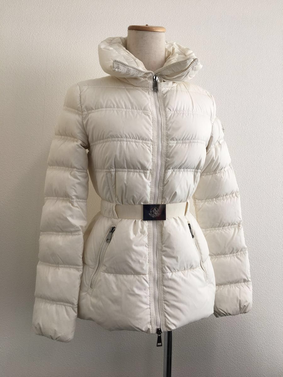 安い送料無料】 MONCLER - 値下げ中 モンクレール ベルトの通販 by