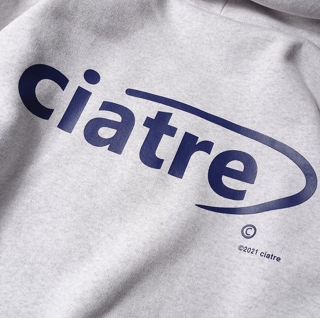 ヤフオク! - ciatre シアター ロゴ プリント プルオーバー スウ...